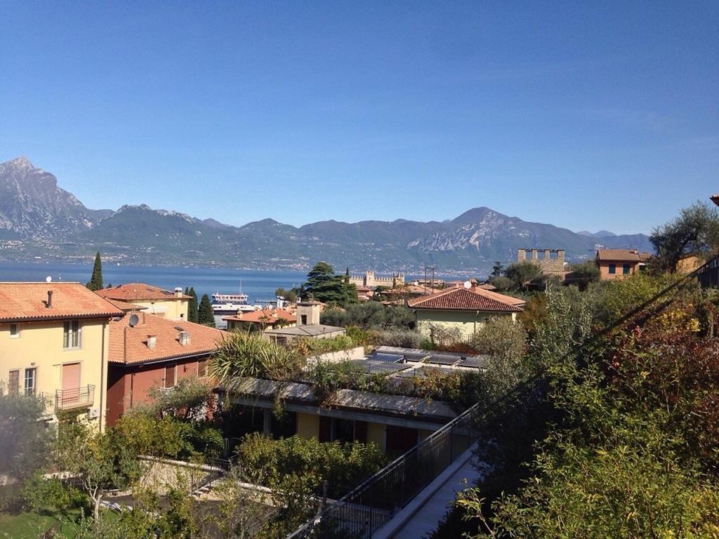 Appartamento San Faustino Torri Del Benaco Exterior foto